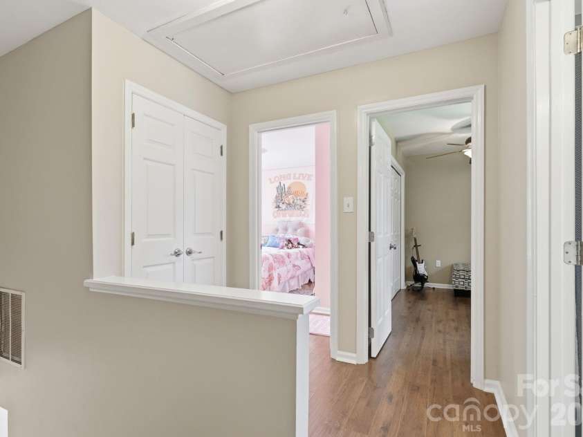 12200 Bay Tree Way, Charlotte, NC 28277.  MLS# CAR4416004, YatesRealty ID 46314. 