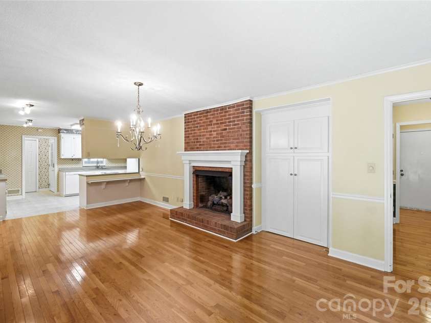 3282 Woodchuck Drive, Kannapolis, NC 28081.  MLS# CAR4413407, YatesRealty ID 46315. 