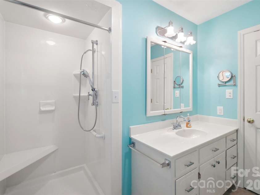 3282 Woodchuck Drive, Kannapolis, NC 28081.  MLS# CAR4413407, YatesRealty ID 46315. 