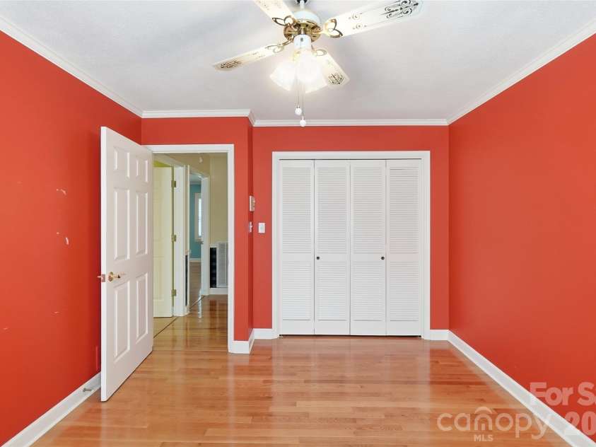3282 Woodchuck Drive, Kannapolis, NC 28081.  MLS# CAR4413407, YatesRealty ID 46315. 