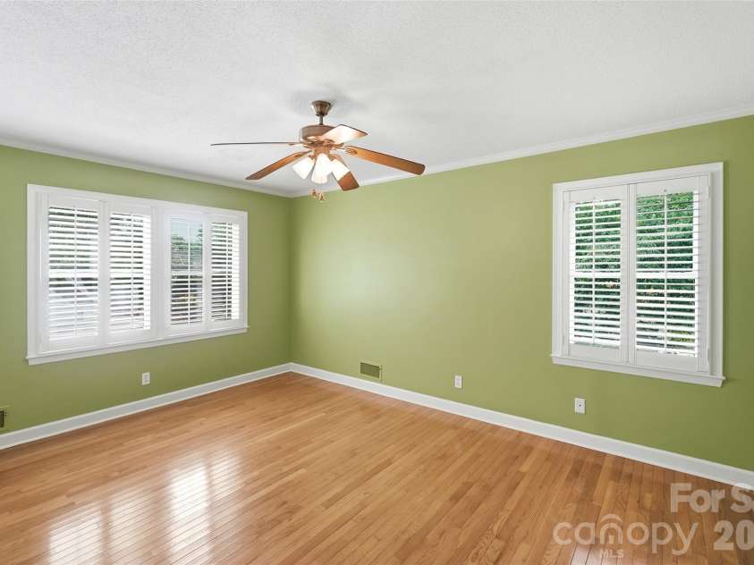 3282 Woodchuck Drive, Kannapolis, NC 28081.  MLS# CAR4413407, YatesRealty ID 46315. 