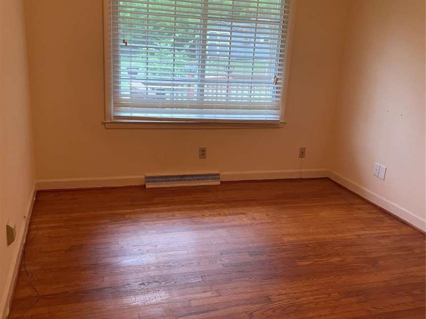 135 Devon Drive, Salisbury, NC 28147.  MLS# CAR4290065, YatesRealty ID 4632. 