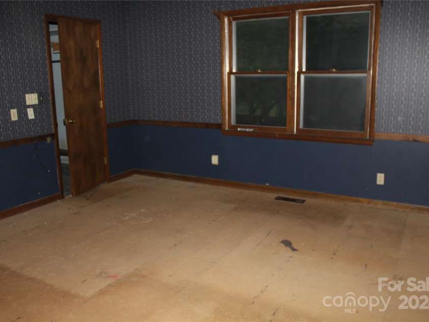 1665 Zion Road, Morganton, NC 28655.  MLS# CAR4138194, YatesRealty ID 4632. 