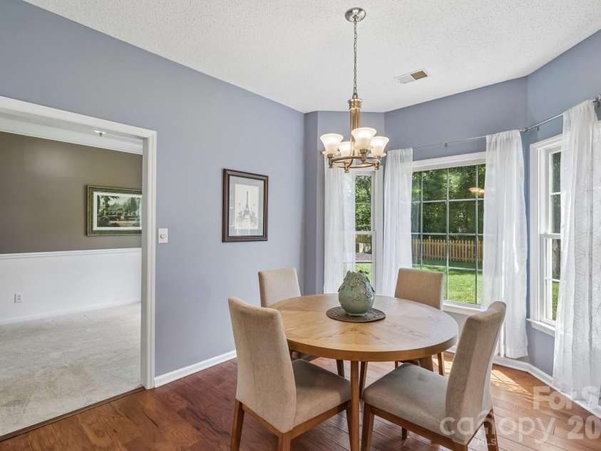 8504 Tamarron Drive, Charlotte, NC 28277.  MLS# CAR4415545, YatesRealty ID 46326. 
