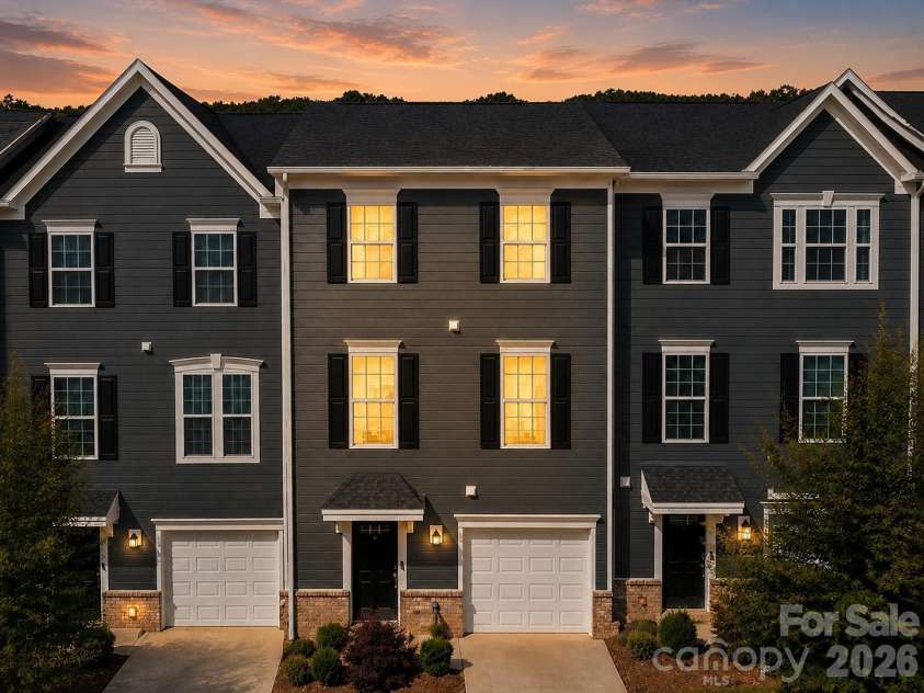 3037 Beeler Lane, Charlotte, NC 28208.  MLS# CAR4415864, YatesRealty ID 46327. 