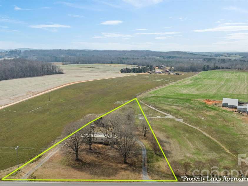 5750 New Hope Road, Denton, NC 27239.  MLS# CAR4350091, YatesRealty ID 4633. Aerial