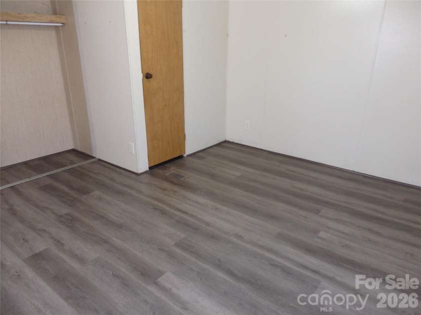 5750 New Hope Road, Denton, NC 27239.  MLS# CAR4350091, YatesRealty ID 4633. Bed 1