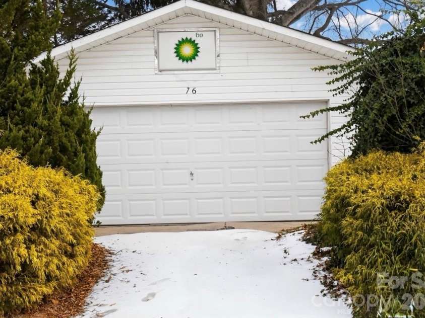 76 Eastview Court, Taylorsville, NC 28681.  MLS# CAR4341709, YatesRealty ID 4633. 