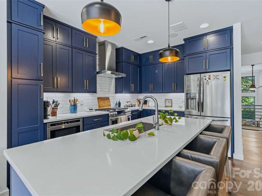 416 33rd Street, Charlotte, NC 28205.  MLS# CAR4427456, YatesRealty ID 46332. 