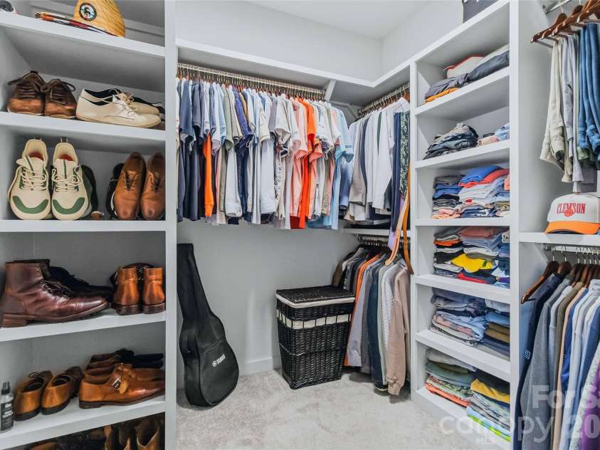 416 33rd Street, Charlotte, NC 28205.  MLS# CAR4427456, YatesRealty ID 46332. Primary Bedroom Closet