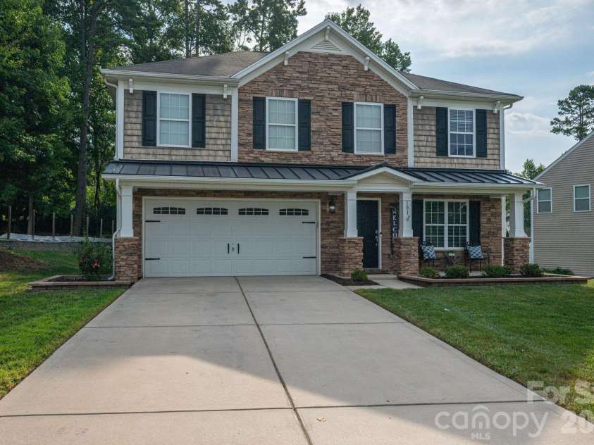 101 Clauser Road, Mount Holly, NC 28120.  MLS# CAR4417376, YatesRealty ID 46334. 