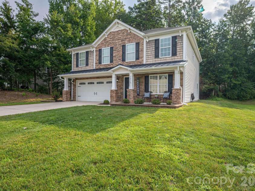 101 Clauser Road, Mount Holly, NC 28120.  MLS# CAR4417376, YatesRealty ID 46334. 