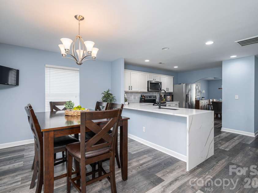 101 Clauser Road, Mount Holly, NC 28120.  MLS# CAR4417376, YatesRealty ID 46334. 