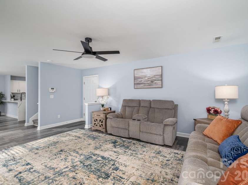 101 Clauser Road, Mount Holly, NC 28120.  MLS# CAR4417376, YatesRealty ID 46334. 