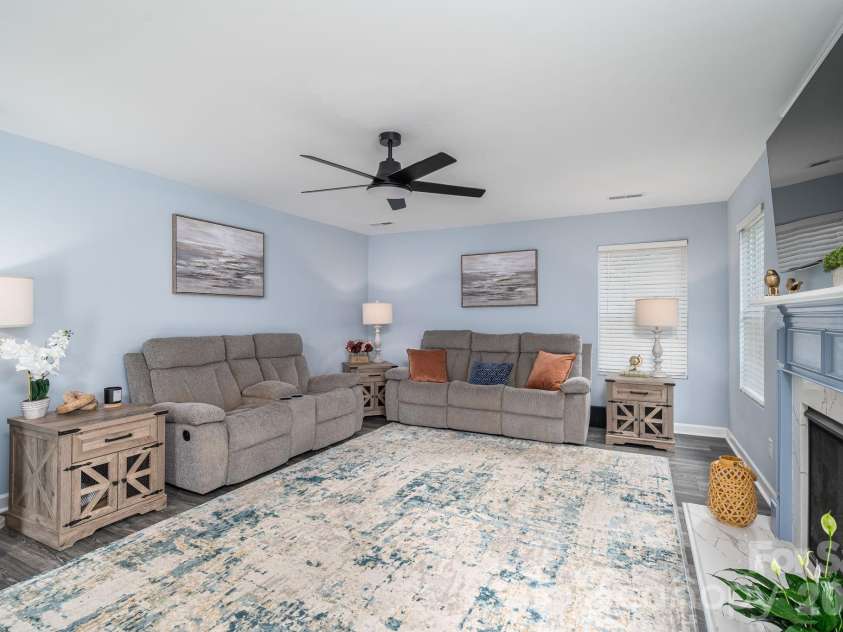 101 Clauser Road, Mount Holly, NC 28120.  MLS# CAR4417376, YatesRealty ID 46334. 