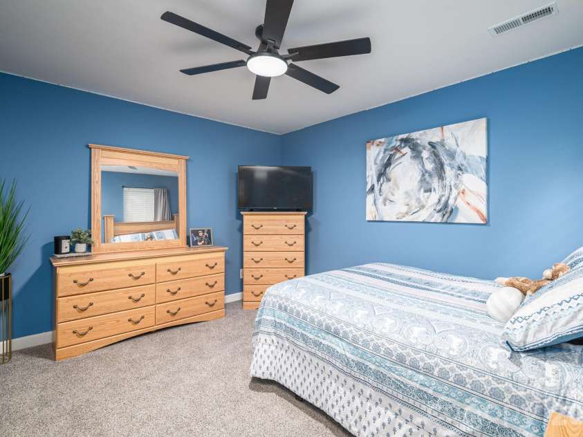 101 Clauser Road, Mount Holly, NC 28120.  MLS# CAR4417376, YatesRealty ID 46334. 