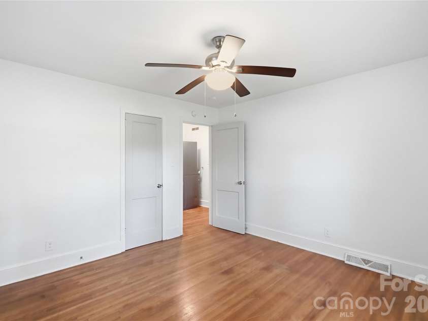 1506 Coker Avenue, Charlotte, NC 28208.  MLS# CAR4415832, YatesRealty ID 46337. 
