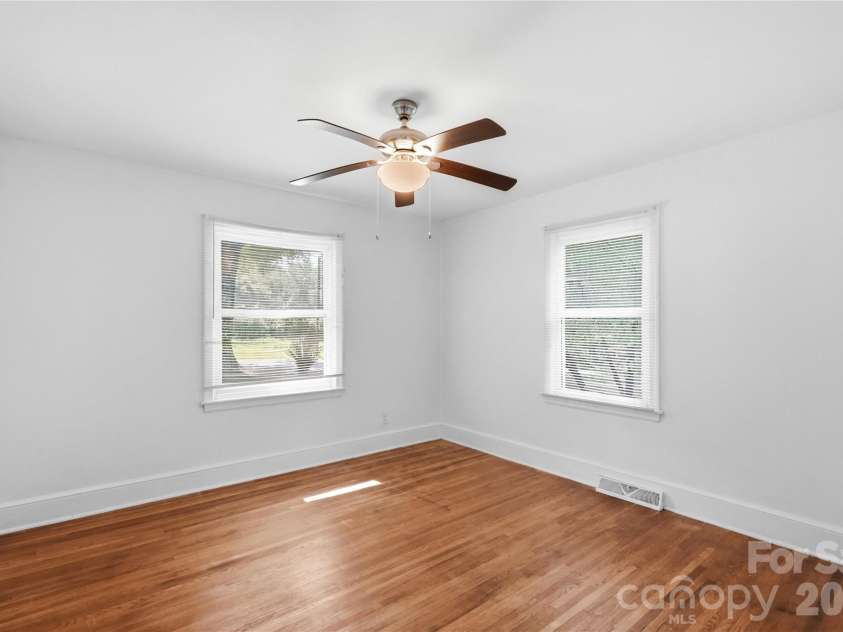 1506 Coker Avenue, Charlotte, NC 28208.  MLS# CAR4415832, YatesRealty ID 46337. 