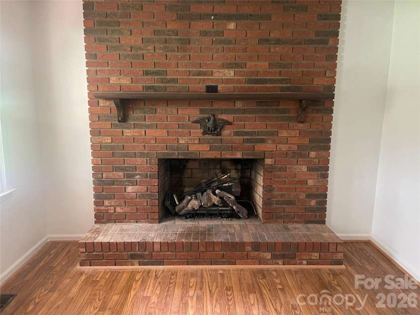 187 River Hills Drive, Forest City, NC 28043.  MLS# CAR4417386, YatesRealty ID 46338. 