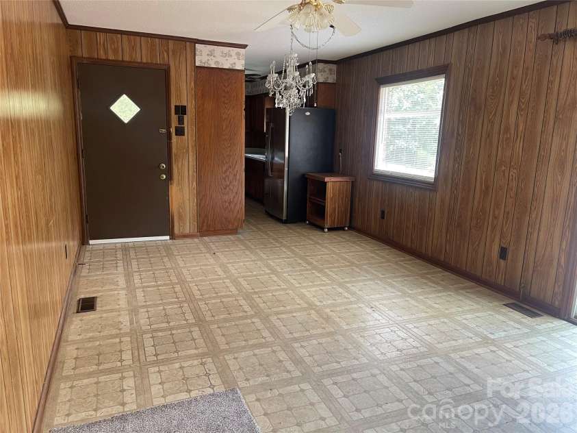 187 River Hills Drive, Forest City, NC 28043.  MLS# CAR4417386, YatesRealty ID 46338. 