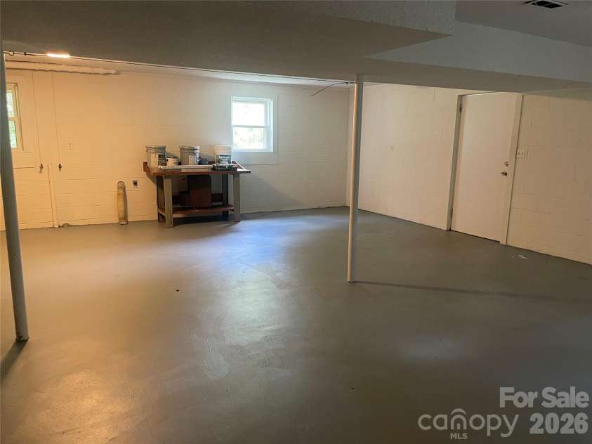 187 River Hills Drive, Forest City, NC 28043.  MLS# CAR4417386, YatesRealty ID 46338. 