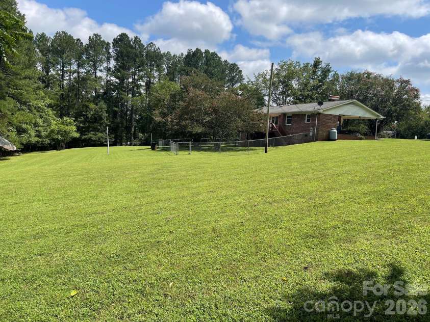 187 River Hills Drive, Forest City, NC 28043.  MLS# CAR4417386, YatesRealty ID 46338. 