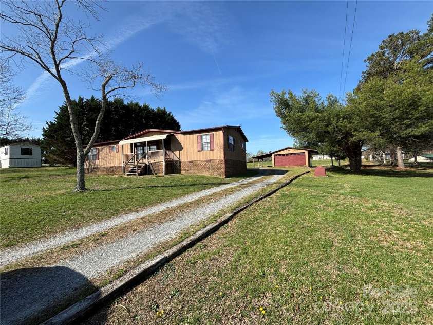 236 Bowmans Cutover Road, Taylorsville, NC 28681.  MLS# CAR4241896, YatesRealty ID 4634. 