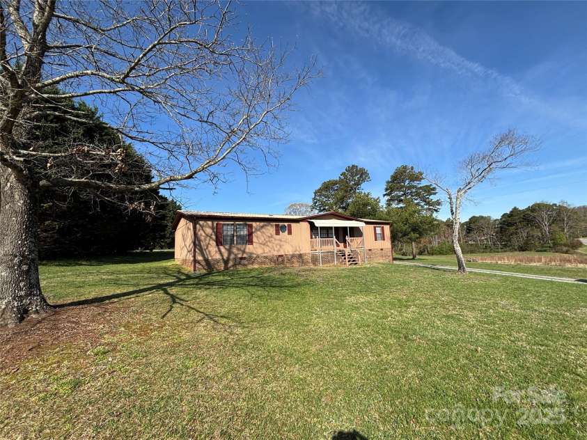 236 Bowmans Cutover Road, Taylorsville, NC 28681.  MLS# CAR4241896, YatesRealty ID 4634. 
