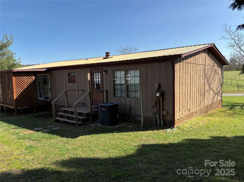 236 Bowmans Cutover Road, Taylorsville, NC 28681.  MLS# CAR4241896, YatesRealty ID 4634. 