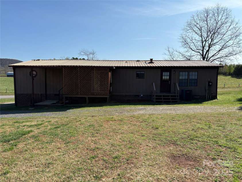 236 Bowmans Cutover Road, Taylorsville, NC 28681.  MLS# CAR4241896, YatesRealty ID 4634. 