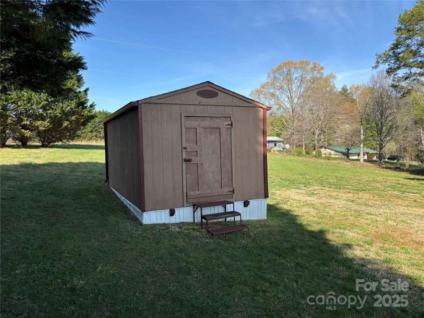 236 Bowmans Cutover Road, Taylorsville, NC 28681.  MLS# CAR4241896, YatesRealty ID 4634. 