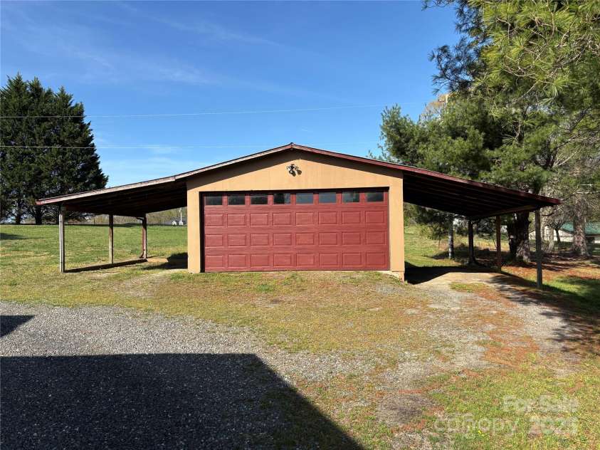 236 Bowmans Cutover Road, Taylorsville, NC 28681.  MLS# CAR4241896, YatesRealty ID 4634. 