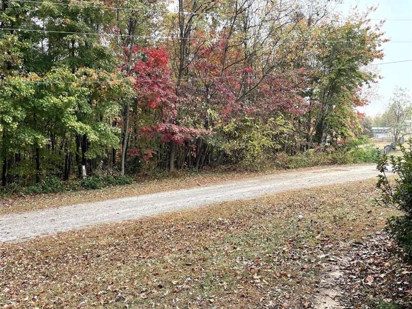 122 Starbuck Drive, Statesville, NC 28625.  MLS# CAR4415204, YatesRealty ID 46345. 