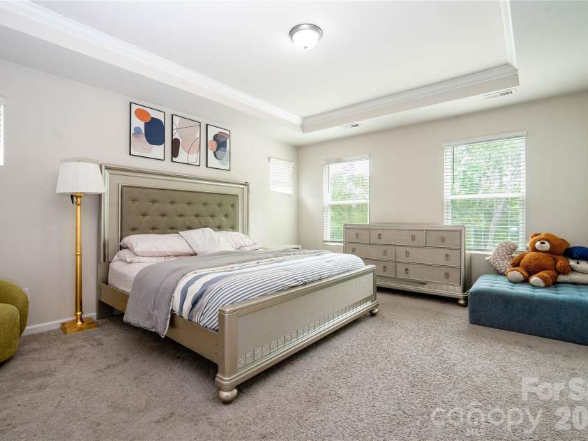 12035 Gambrell Drive, Charlotte, NC 28278.  MLS# CAR4379513, YatesRealty ID 46347. Primary
