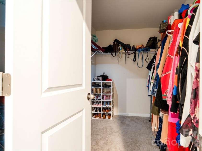 12035 Gambrell Drive, Charlotte, NC 28278.  MLS# CAR4379513, YatesRealty ID 46347. Primary closet