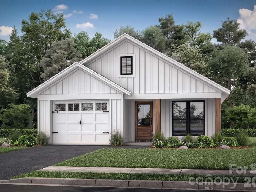 530 Twinbrook Lane, Maggie Valley, NC 28751.  MLS# CAR4417406, YatesRealty ID 46348. 