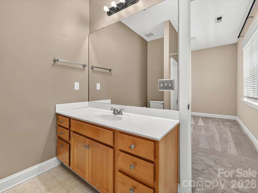 8515 Lindholm Drive, Huntersville, NC 28078.  MLS# CAR4417315, YatesRealty ID 46349. 