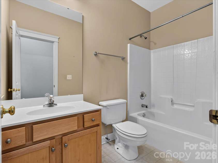 8515 Lindholm Drive, Huntersville, NC 28078.  MLS# CAR4417315, YatesRealty ID 46349. 