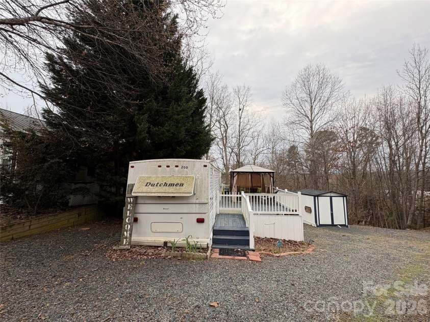 200 Badin View Road, New London, NC 28127.  MLS# CAR4351742, YatesRealty ID 4635. 