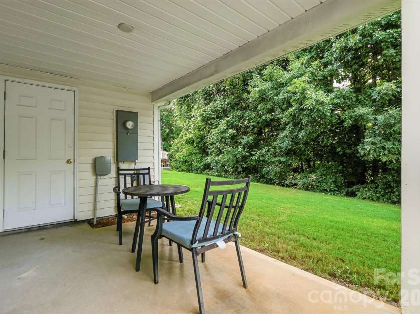 150 Limerick Road, Mooresville, NC 28115.  MLS# CAR4414940, YatesRealty ID 46351. 
