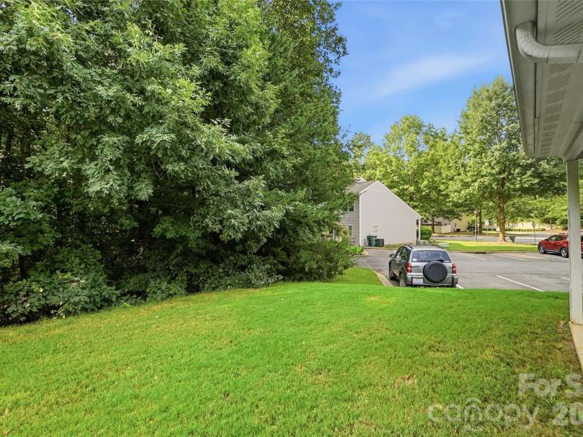 150 Limerick Road, Mooresville, NC 28115.  MLS# CAR4414940, YatesRealty ID 46351. 