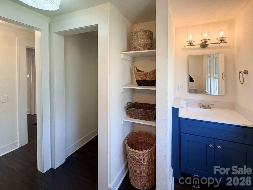 50 Hidden Hill Road, Tryon, NC 28782.  MLS# CAR4417381, YatesRealty ID 46352. Laundry space hookups for stackable