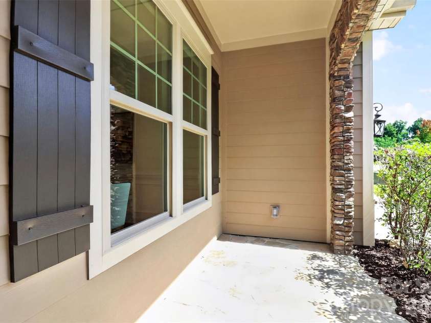 5103 Forest Knoll Court, Indian Trail, NC 28079.  MLS# CAR4414057, YatesRealty ID 46353. 