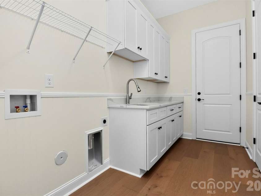 5103 Forest Knoll Court, Indian Trail, NC 28079.  MLS# CAR4414057, YatesRealty ID 46353. 