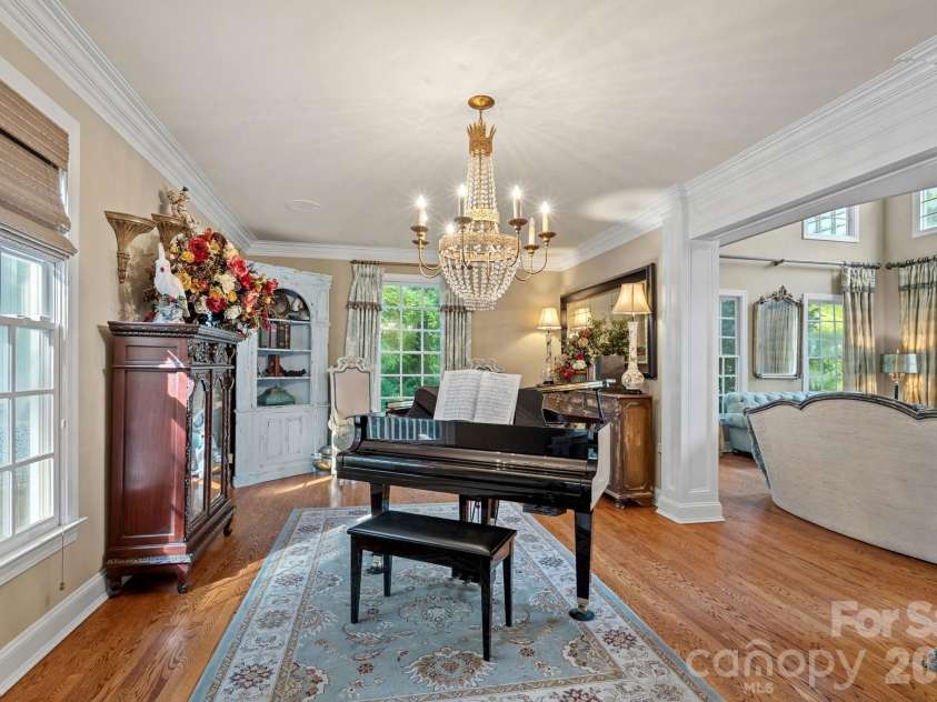 127 Celeste Estates Road, Statesville, NC 28677.  MLS# CAR4416532, YatesRealty ID 46354. 