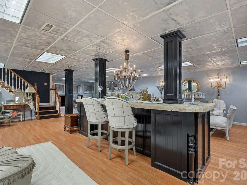 127 Celeste Estates Road, Statesville, NC 28677.  MLS# CAR4416532, YatesRealty ID 46354. 