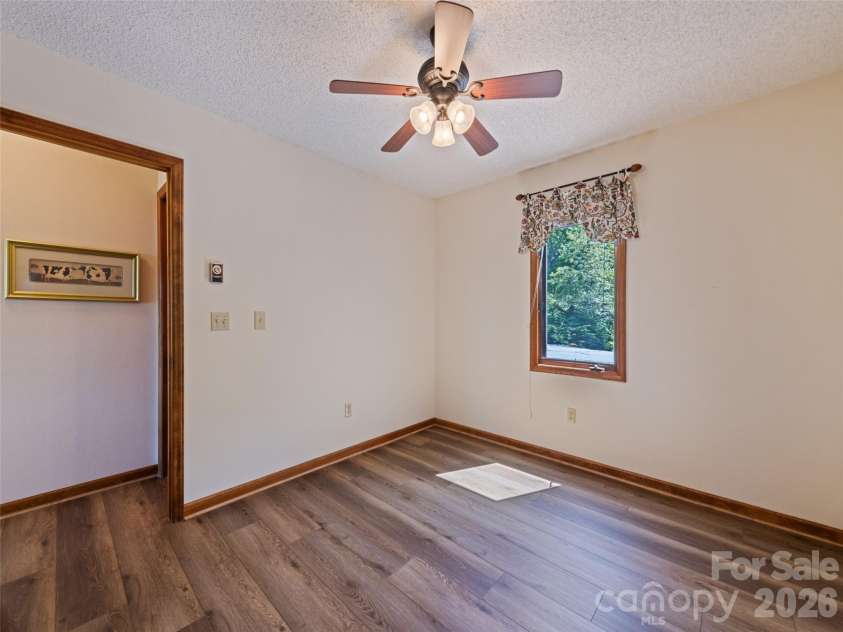 600 Brandywine Road, Waynesville, NC 28786.  MLS# CAR4384597, YatesRealty ID 46355. 