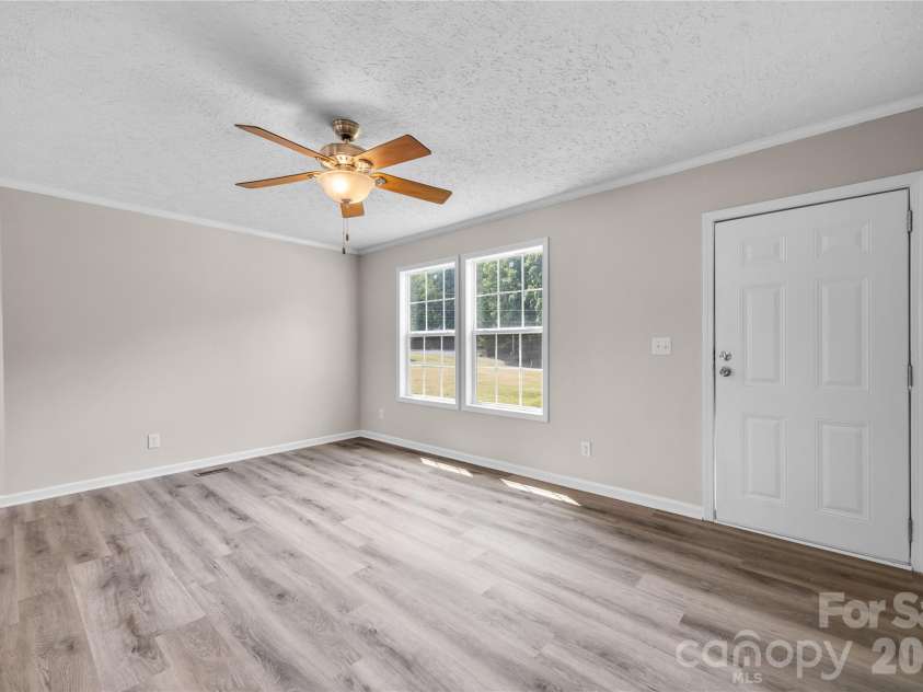 6701 Philadelphia Churc Road, Marshville, NC 28103.  MLS# CAR4415370, YatesRealty ID 46356. 