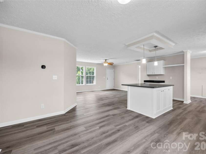 6701 Philadelphia Churc Road, Marshville, NC 28103.  MLS# CAR4415370, YatesRealty ID 46356. 