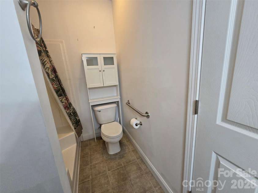 133 Vestal Road, Troy, NC 27371.  MLS# CAR4417417, YatesRealty ID 46358. 